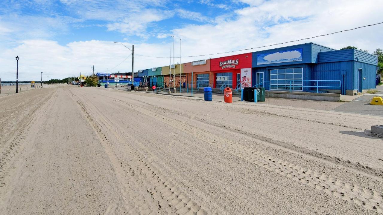 Main Beach River Retreat - Wasaga Beach 1 - Main Strip - 95 Mosley St Eksteriør billede