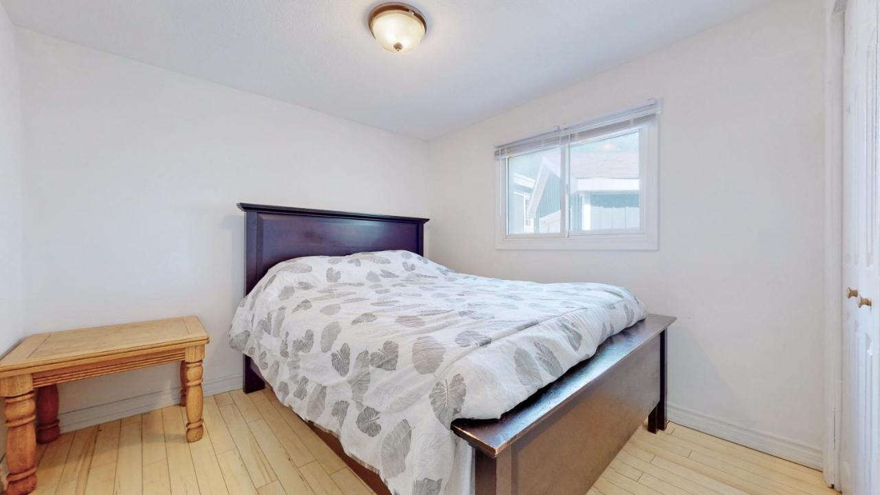 Main Beach River Retreat - Wasaga Beach 1 - Main Strip - 95 Mosley St Eksteriør billede