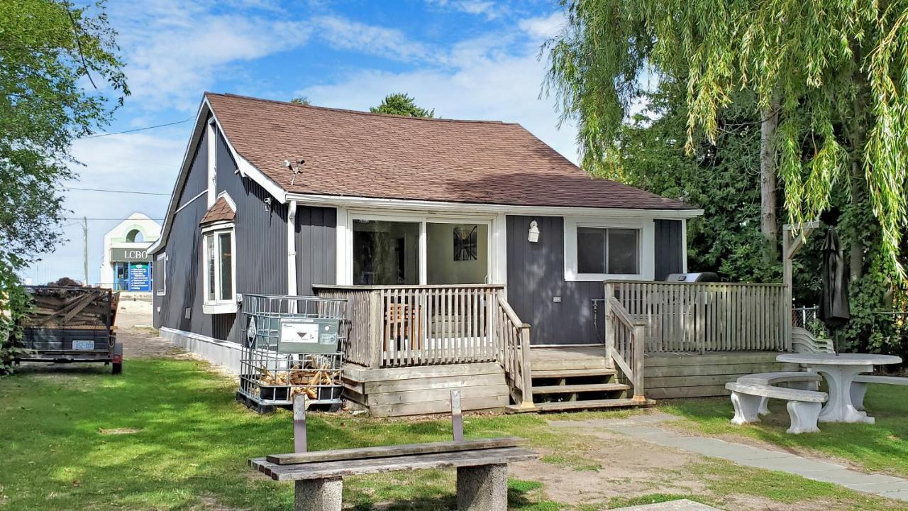 Main Beach River Retreat - Wasaga Beach 1 - Main Strip - 95 Mosley St Eksteriør billede